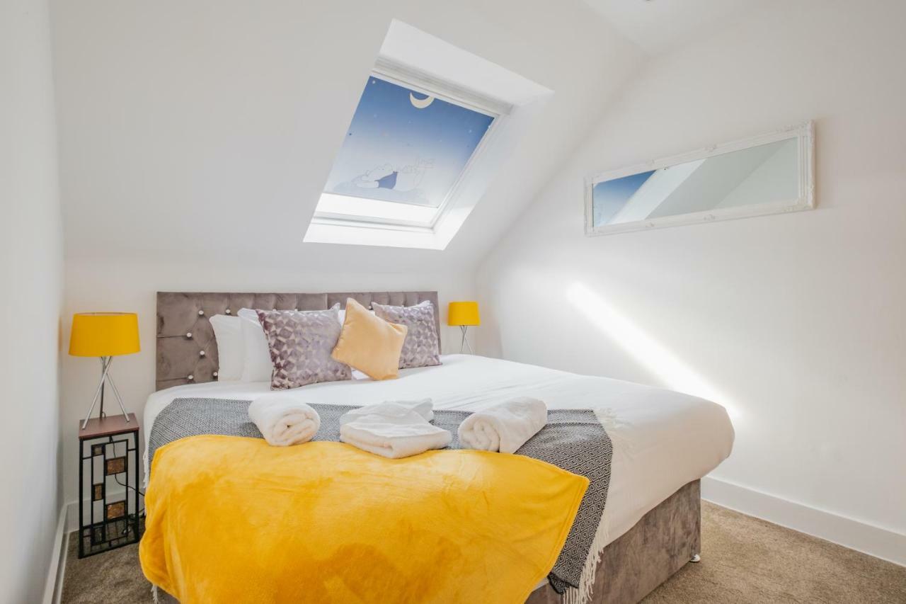 2 Bedroom Apt At Sensational Stay Serviced Accommodation Aberdeen - Clifton Road Extérieur photo